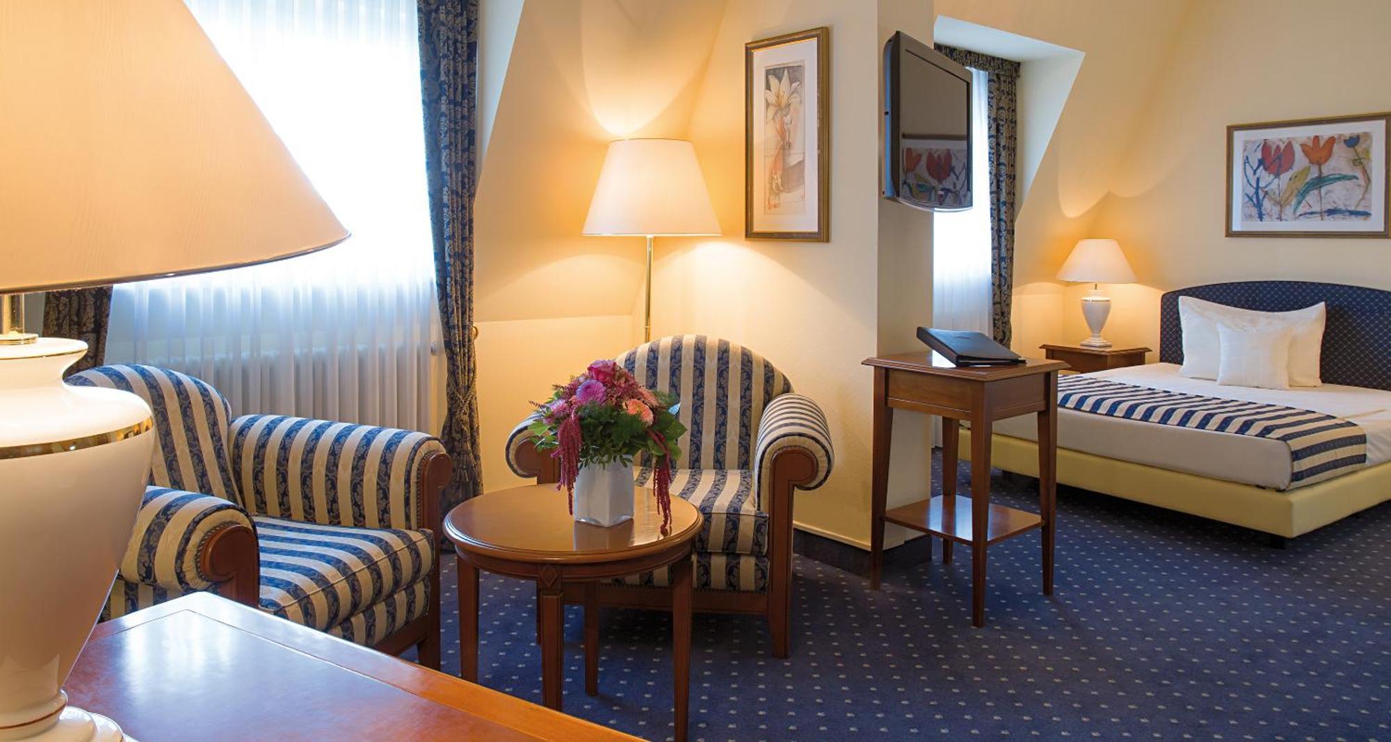 Victor'S Residenz-Hotel Лейпциг Номер фото